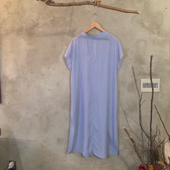 Summer sun dress light weight blue pleated detail - Picture 3 of 6